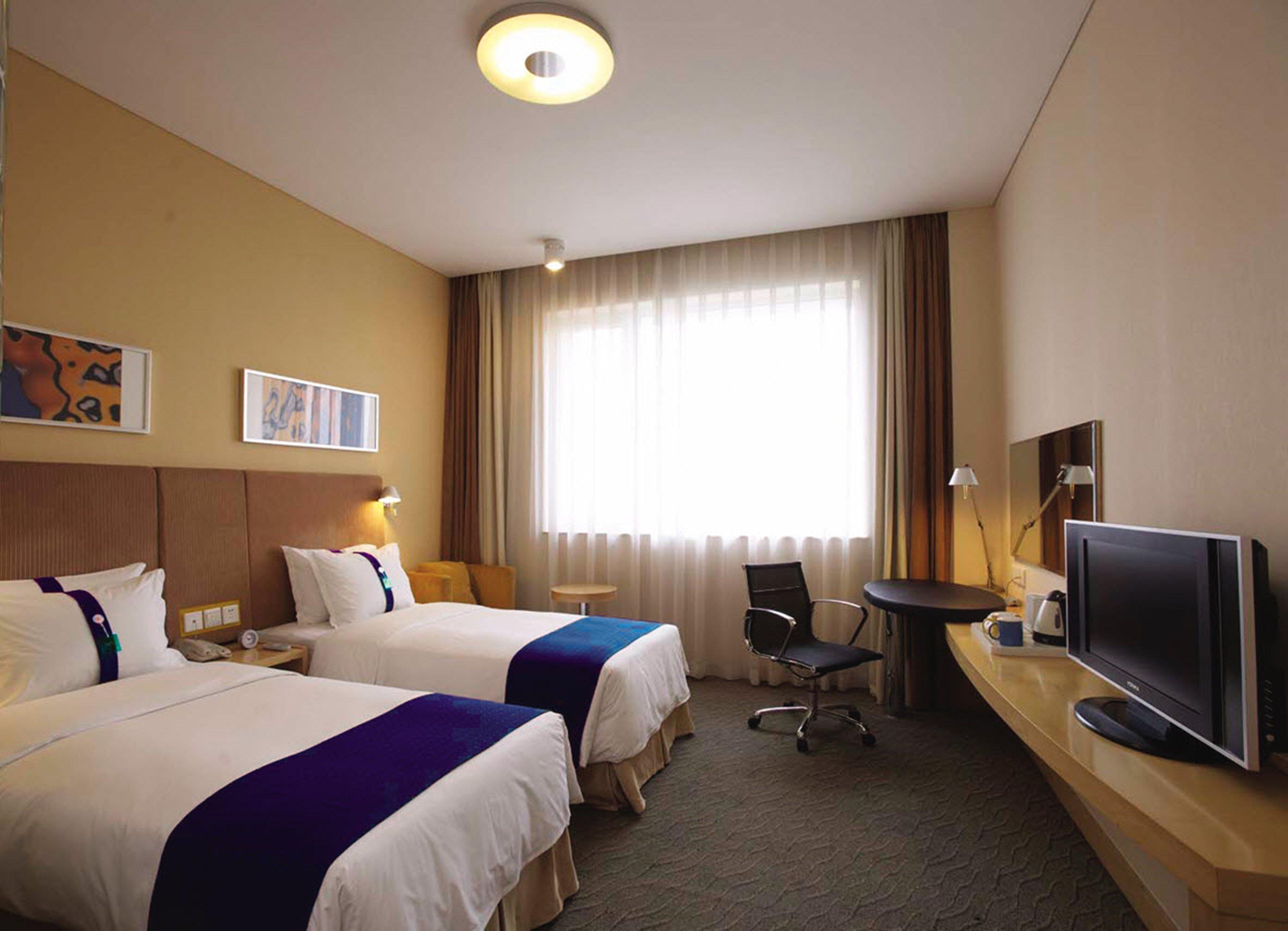Holiday Inn Express Shanghai Zhenping By Ihg Exterior foto