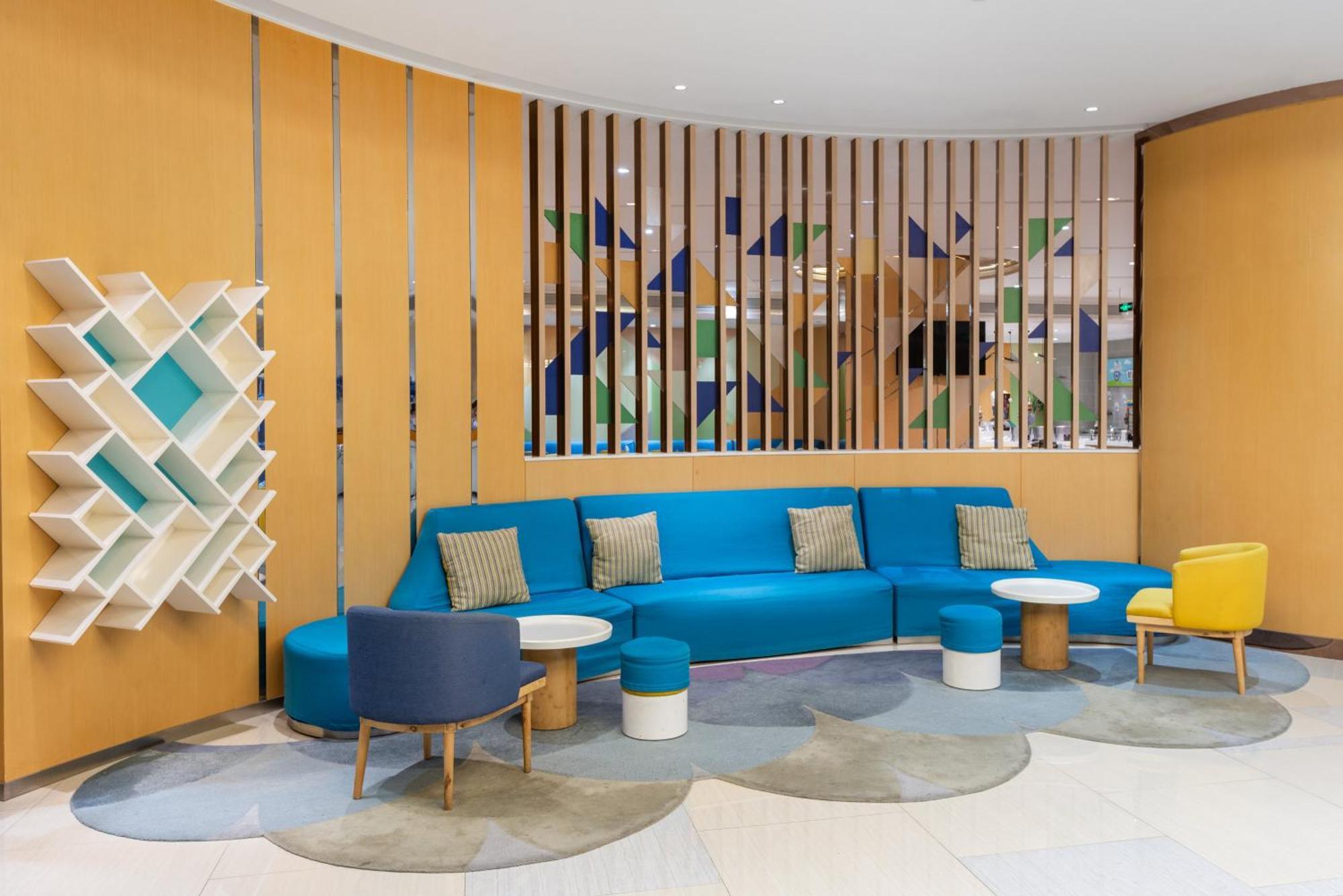Holiday Inn Express Shanghai Zhenping By Ihg Exterior foto