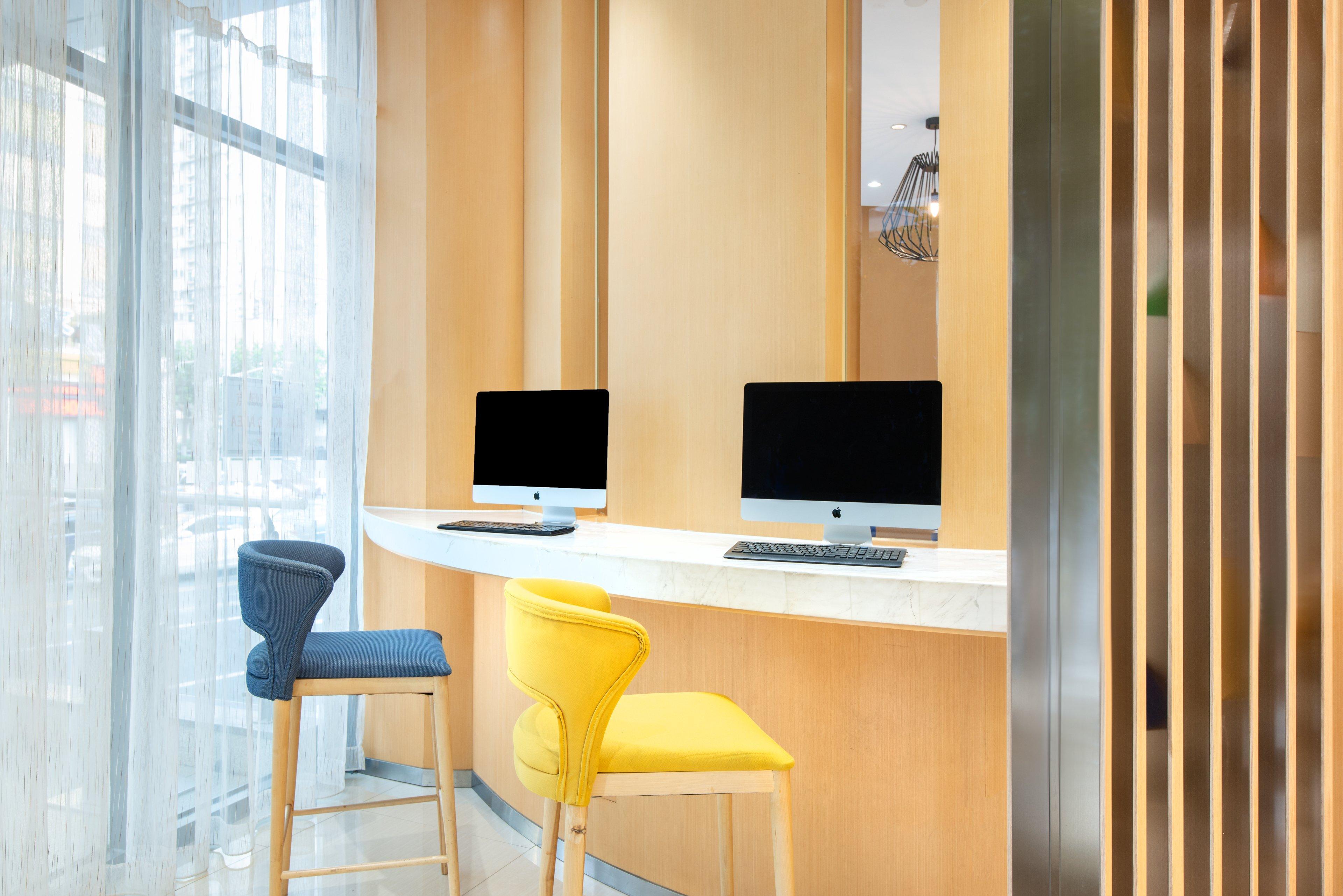 Holiday Inn Express Shanghai Zhenping By Ihg Exterior foto